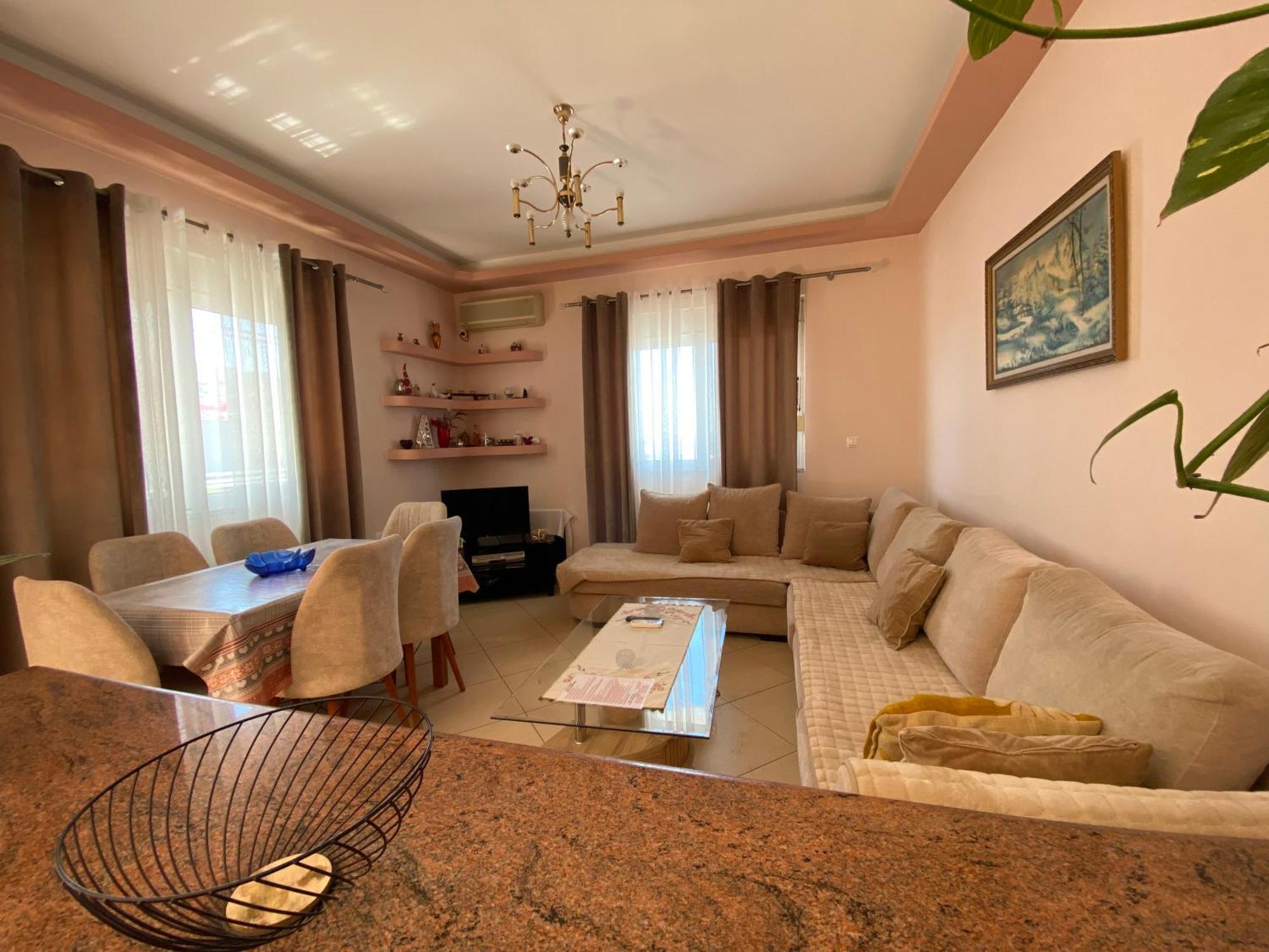 Vila Floban & Mirdar Koshi ซารานเดอ ภายนอก รูปภาพ